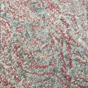 Meet your Posher, Ava